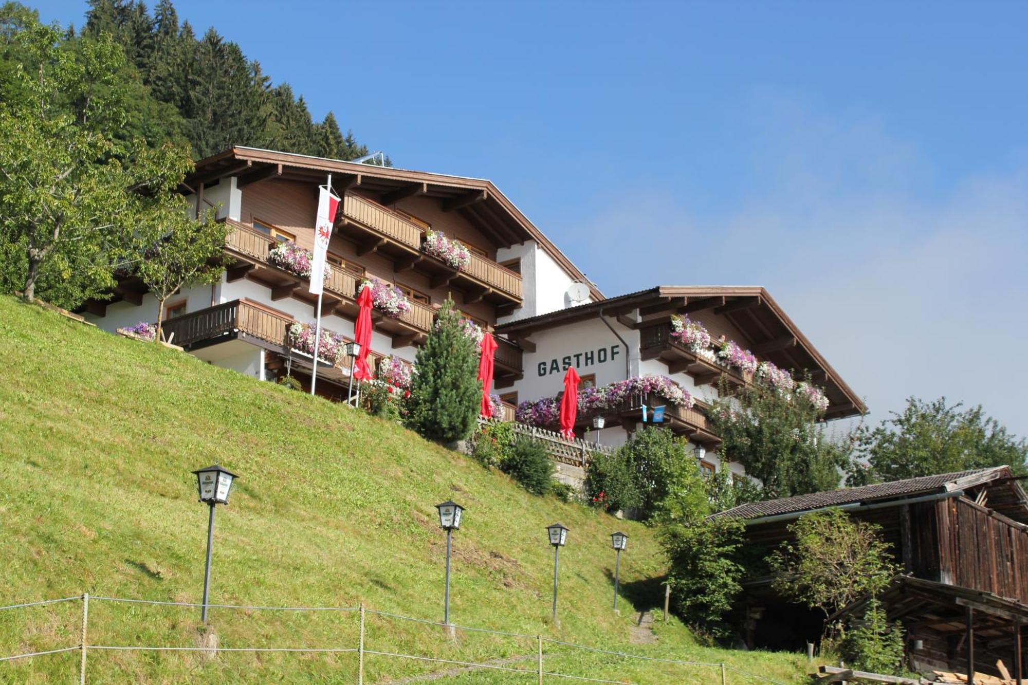 Gasthof Pension Berghof Hippach Exterior photo